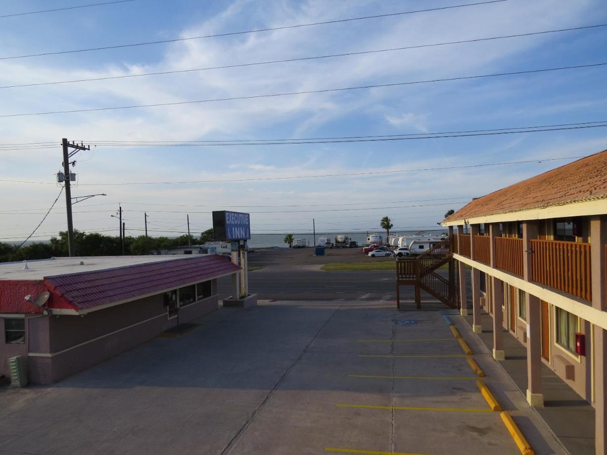 Executive Motel Laguna Vista