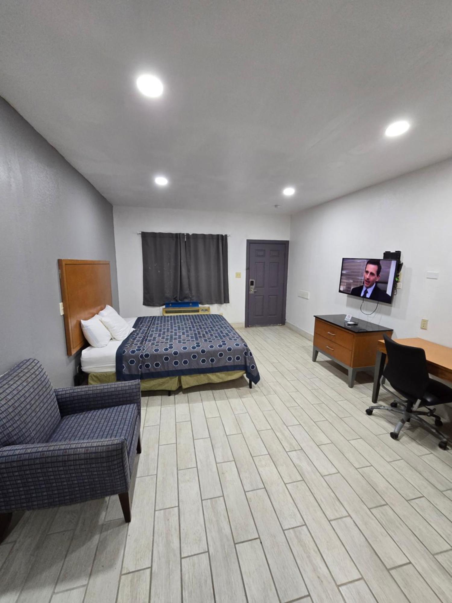 Executive Motel