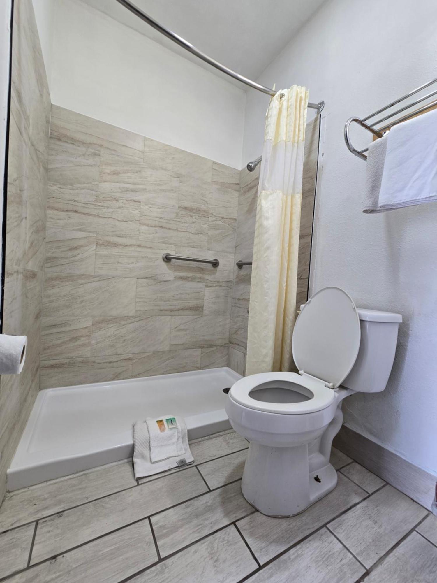 Executive 2* Laguna Vista